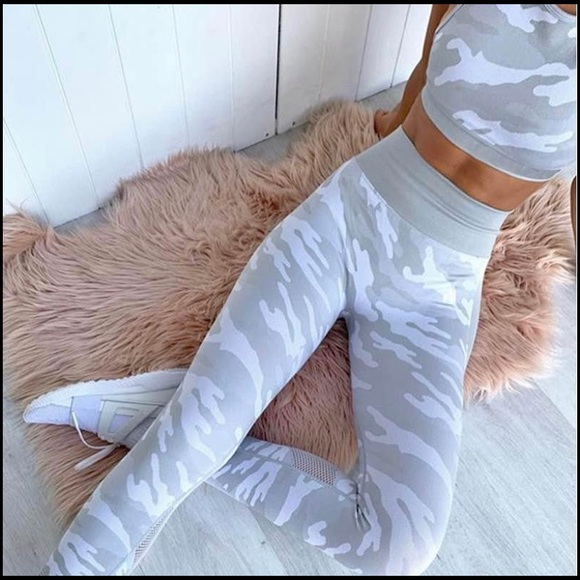 Yoga/Sport/Gym/Fitness Sets - Picture 6 of 8